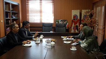 An official from Australian Trade Commission met with Director General , Office of International Relations, University of Tehran