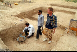 Tepe Rivi: archaeologists digging site previously yielded relics from Bronze age to Islamic era